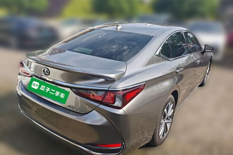 Used Lexus ES 2020 200 Excellence Edition

