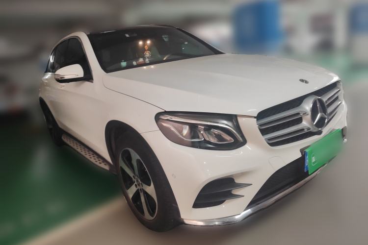 Used Mercedes-Benz GLC 2017 GLC 260 4MATIC Luxury Model
