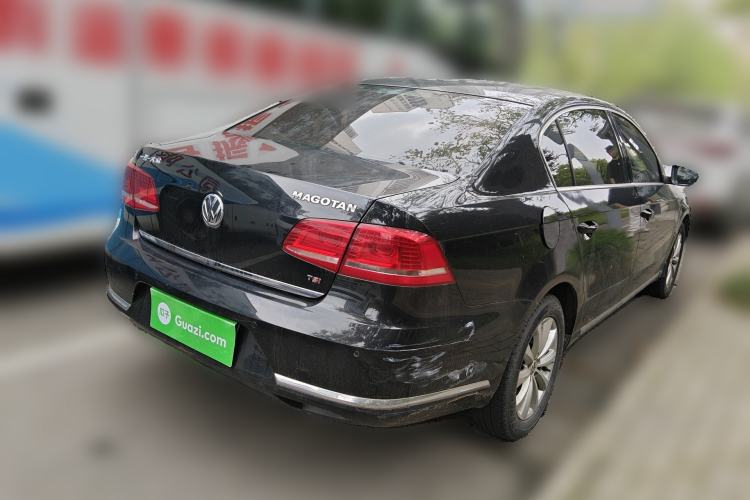 Used Volkswagen Magotan 2015 Facelift 1.8TSI Luxury Model