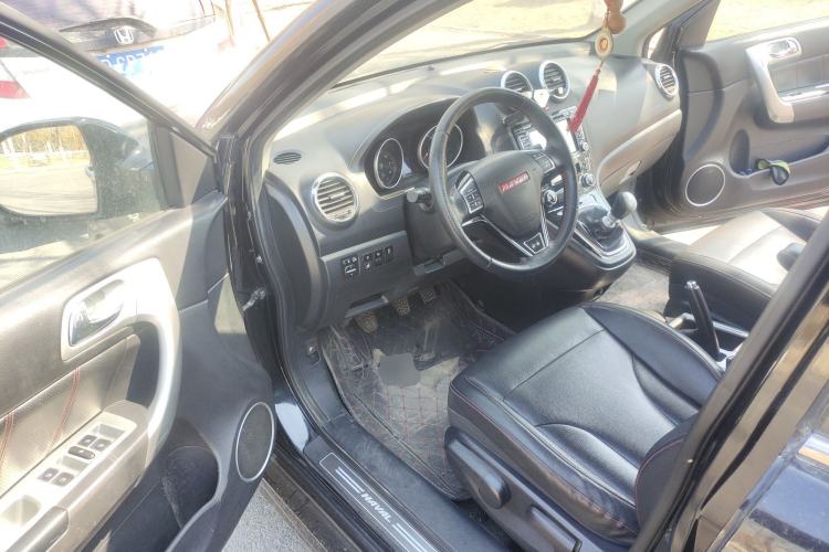 Used Haval H6 2013 Upgraded Model 1.5T Manual Two-Wheel Drive Elite Version