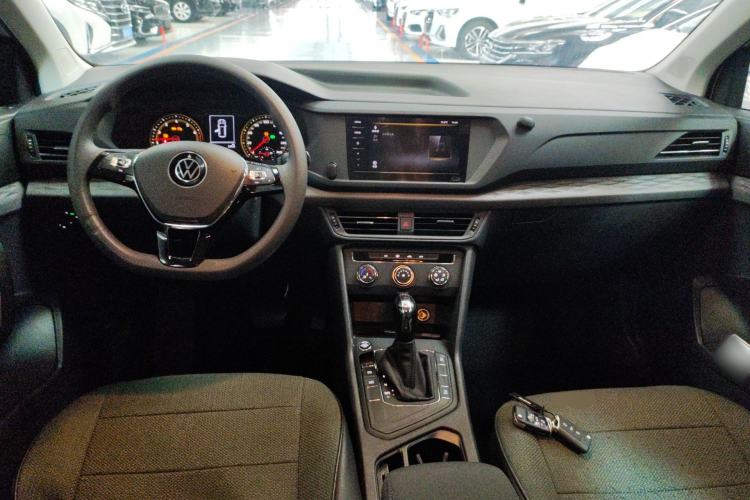 Used Volkswagen Tharu 2021 280TSI Two-Wheel Drive Trend Edition
