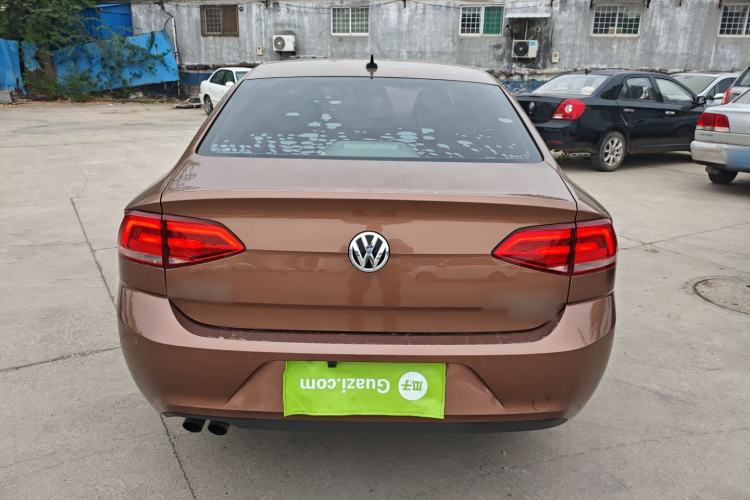 Used Volkswagen Lamando 2017 230TSI DSG Fashion Edition
