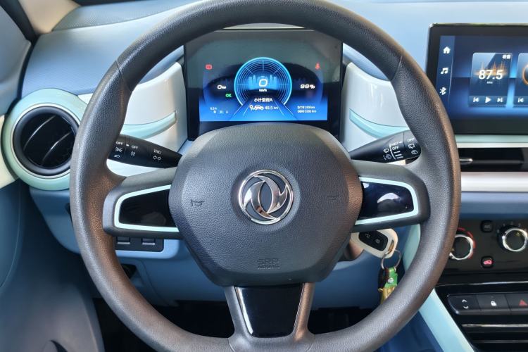 Used Dongfeng NAMMI BOX 2022 Light Wind Edition 201KM Advanced Model Interior 8