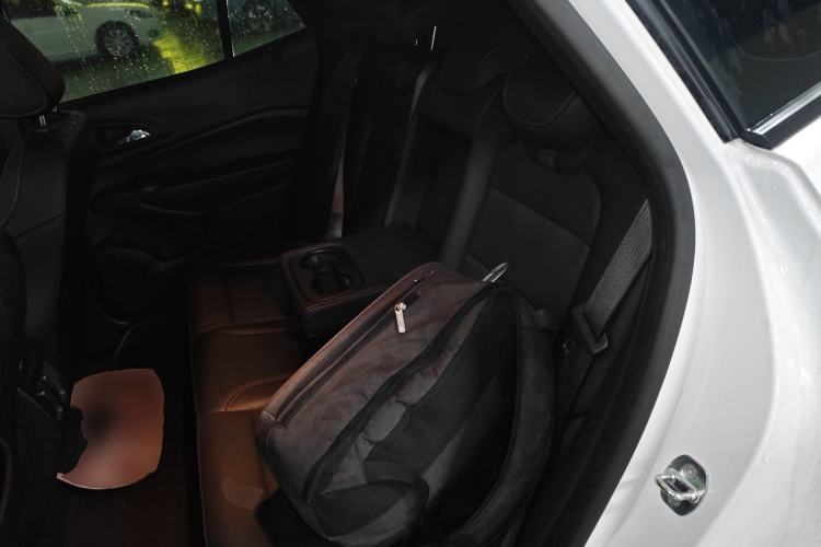 Used Chevrolet Seeker 2022 1.5T CVT RS Bee Wave Edition Left Rear Seat