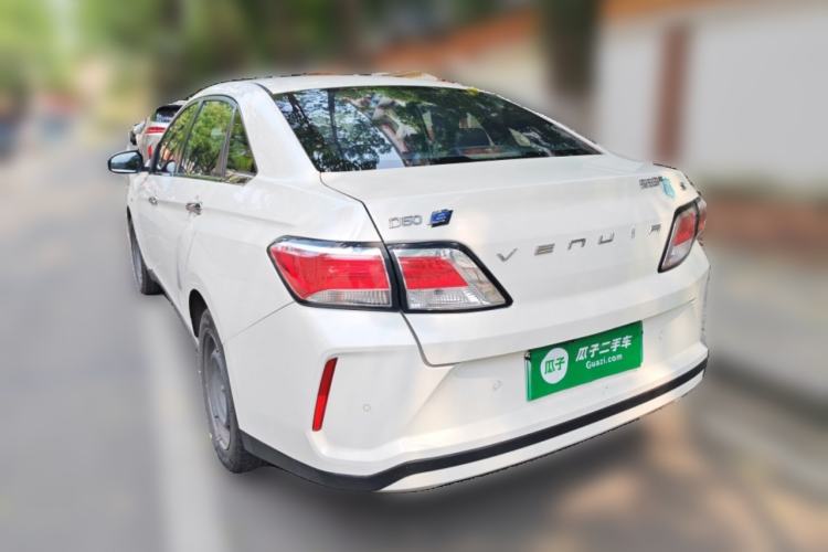 Used Venucia D60EV 2022 Standard Range Smart Drive Version Rear Left 45 Deg