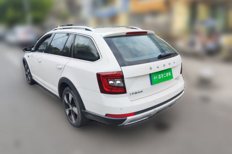 Used Skoda Octavia 2019 TSI280 DSG Luxury Edition Station Wagon China VI Standard