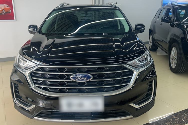 Used Ford Edge 2021 PLUS EcoBoost 245 Two-Wheel-Drive Platinum Edition 5 Seats