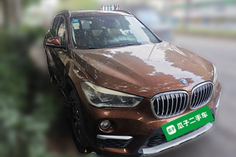 Used BMW X1 2016 sDrive18Li Luxury Model Front Right 45 Deg