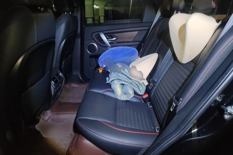 Used Land Rover Discovery Sport 2021 249 PS R-Dynamic SE Performance Tech Edition 5 Seats Left Rear Seat