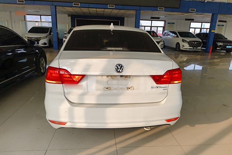 Used Volkswagen Santana 2016 1.6L Manual Fashion Edition