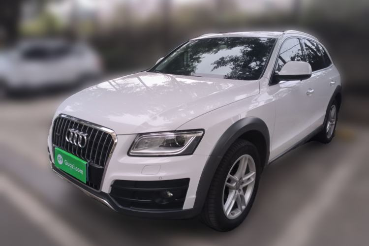 Used Audi Q5 2018 Collector's Edition 40 TFSI Technology Model