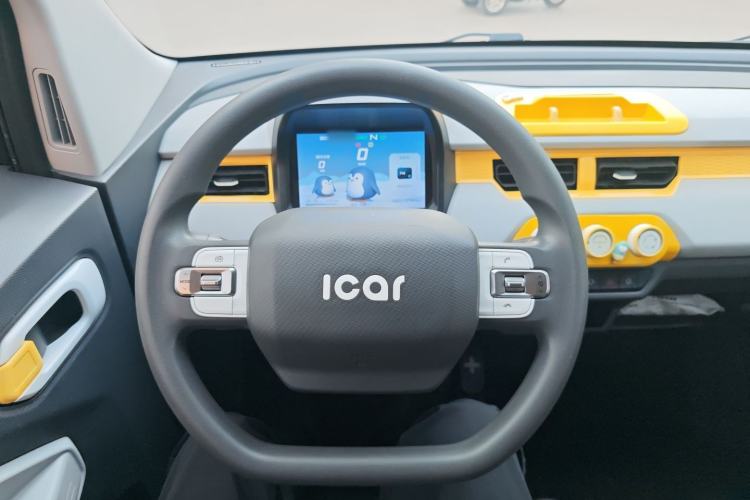 Used Chery QQ Ice Cream 2022 120km Conical Shape Lithium Iron Phosphate Steering Wheel