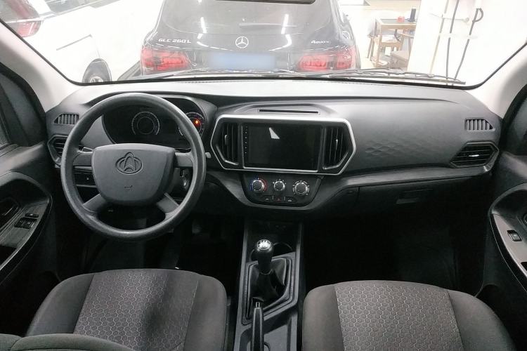 Used Chana Ruixing M60 2023 1.5L GDI Comfort-Class Passenger Vehicle 6/7 Seats
