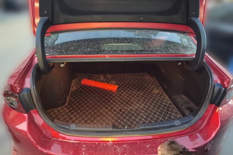 Used Mazda 3 Axela 2021 2.0L Automatic Zhiqing Edition