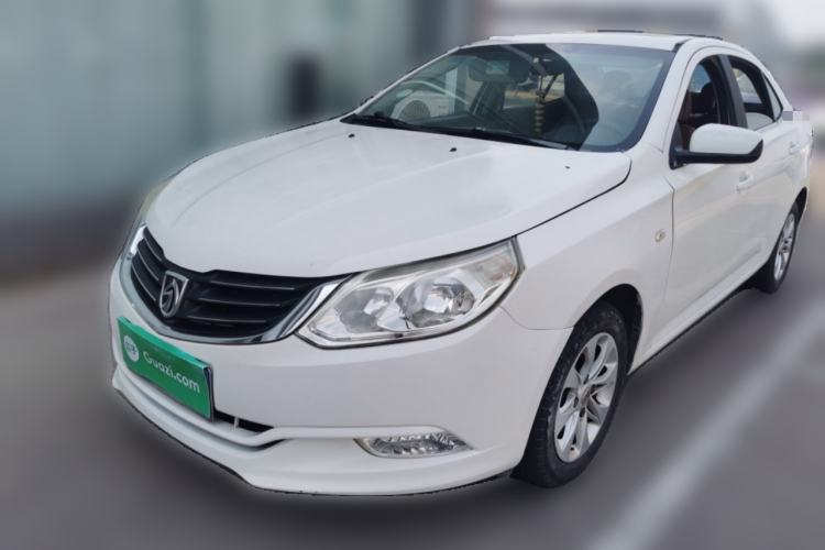 Used Baojun 630 2013 1.5L manual Elite version Guazi used car, China used car export, Used car for sale, Used cars, Cheapest cars for sale