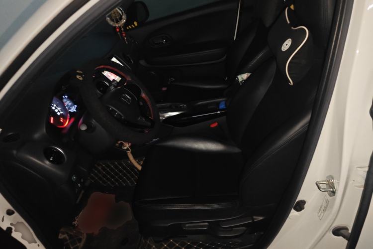 Used Honda XR-V 2021 1.5L CVT Classic Edition Left Front Seat