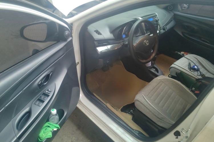 Used Toyota YARiS L Zhi Xuan 2016 Revised 1.5E CVT Charming Edition
