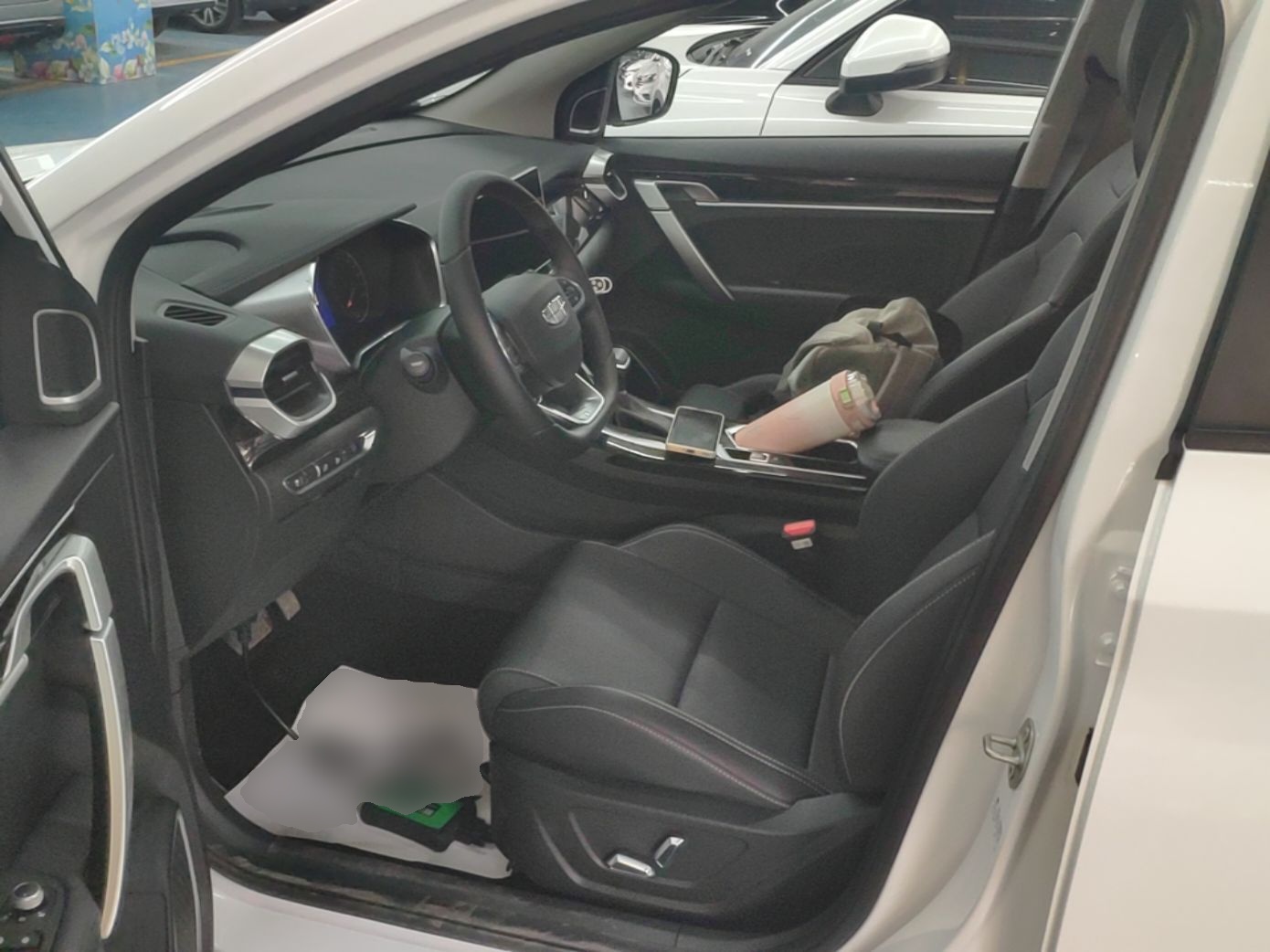 Geely Auto Coolray 2025 Model 1.5L CVT Superpower Edition MAX — снимка 17