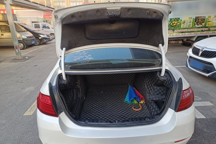 Used BMW 5 Series 2014 525Li Leading Model