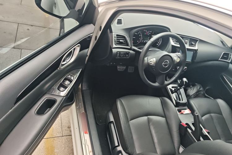 Used Nissan Sylphy 2018 1.6XV CVT Deluxe Edition Driver Seat