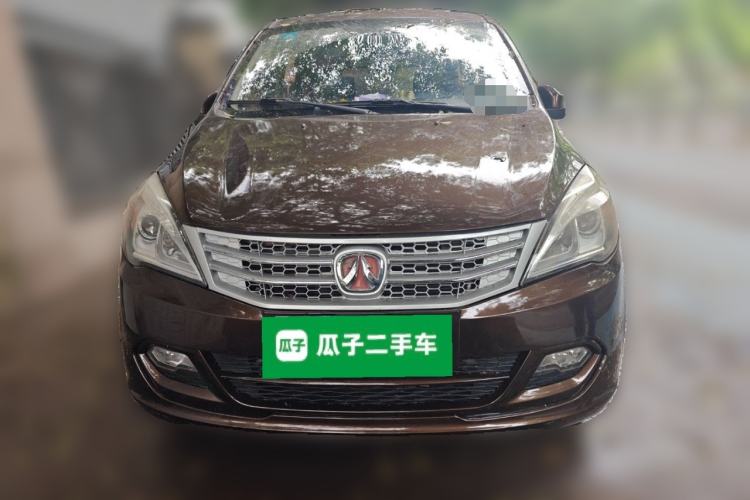 Used BAIC Weiwang M20 2014 1.5L practical type BJ415A Front