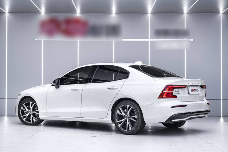 Used Volvo S60 2025 B5 Zhiya Sport Edition