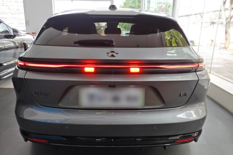 Used Nio ET5T 2025 Model Champion Commemorative Edition, 75kWh Touring