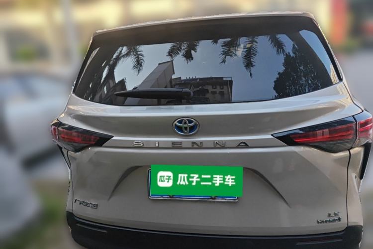 Used Toyota SIENNA 2021 2.5L Hybrid Comfort Edition