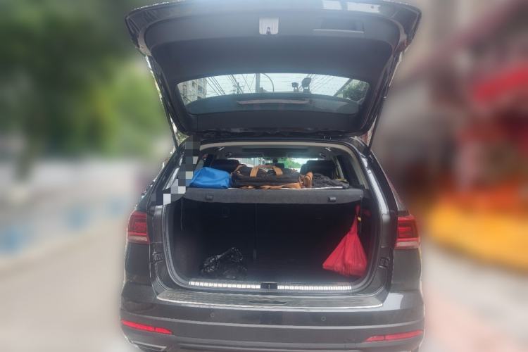 Used Volkswagen Tharu 2020 280TSI Two-Wheel Drive Luxury Plus Version China VI Standard
