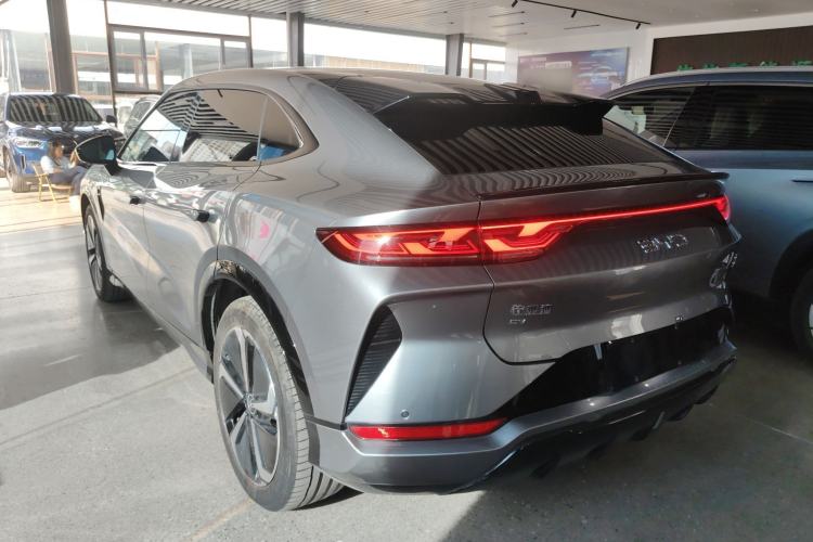 Used BYD Song L EV 2024 662 km Beyond Edition Exterior 2