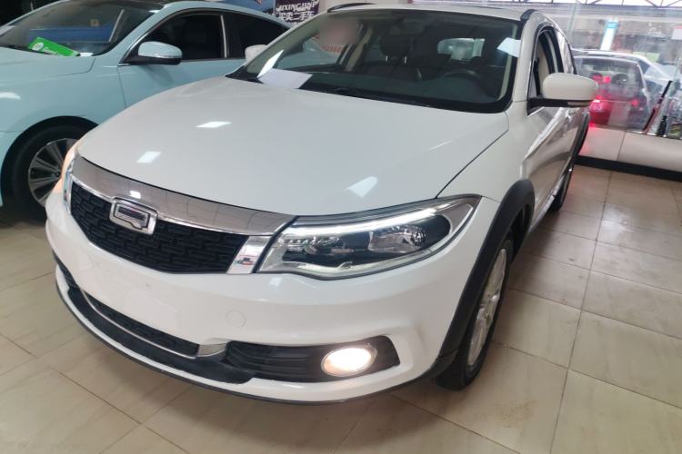 Used Qoros 3 2016 Urban SUV 1.6T Automatic Zhiyue Model