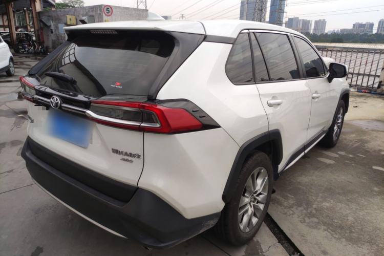 Used Toyota Wildlander 2020 2.0L CVT 4x4 Luxury Edition
