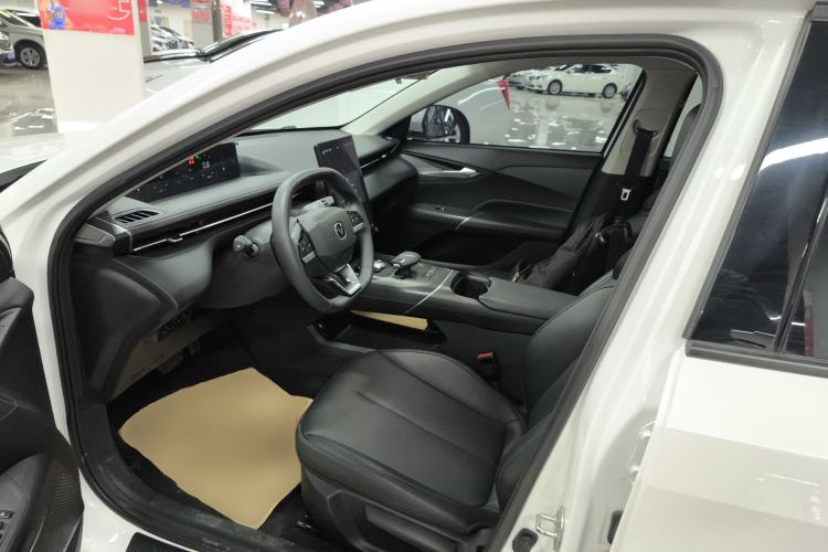 Used CHANGAN Eado 2024 1.5T GDI Automatic Prestige Edition Left Front Seat