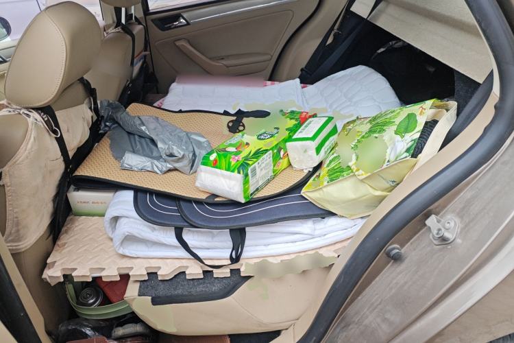 Used Volkswagen Bora 2014 1.6L Automatic Comfort Model Left Rear Seat