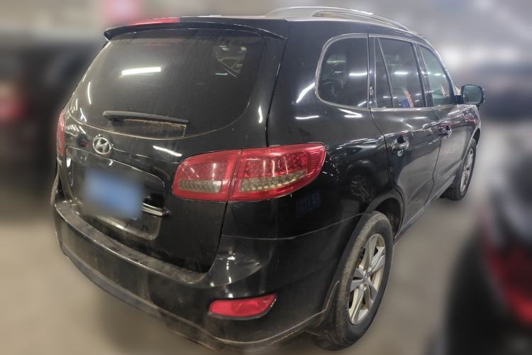 Used Hyundai Santa Fe Classic 2010 2.4 Luxury Edition 7-Seater Four-Wheel Drive Rear Right 45 Deg