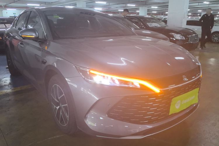 Used BYD Qin L 2025 DM-i Smart Drive 120KM Leading Model