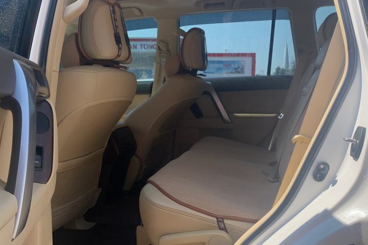 Used Toyota Prado 2014 4.0L Automatic TX-L NAVI Interior 3