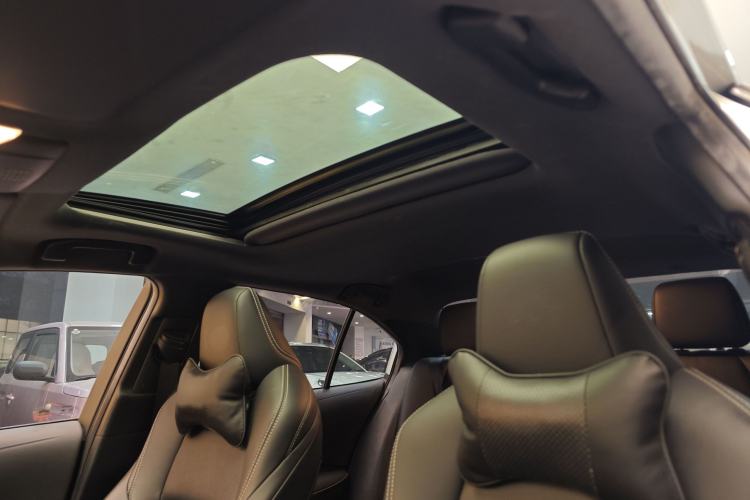 Used Toyota Levin 2021 185T CVT Luxury Edition
