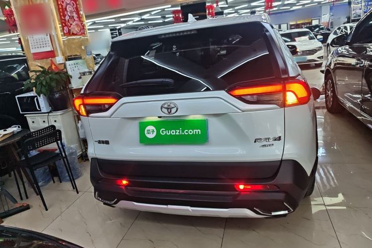 Used Toyota RAV4 2021 2.0L CVT 4x4 Style PLUS Edition