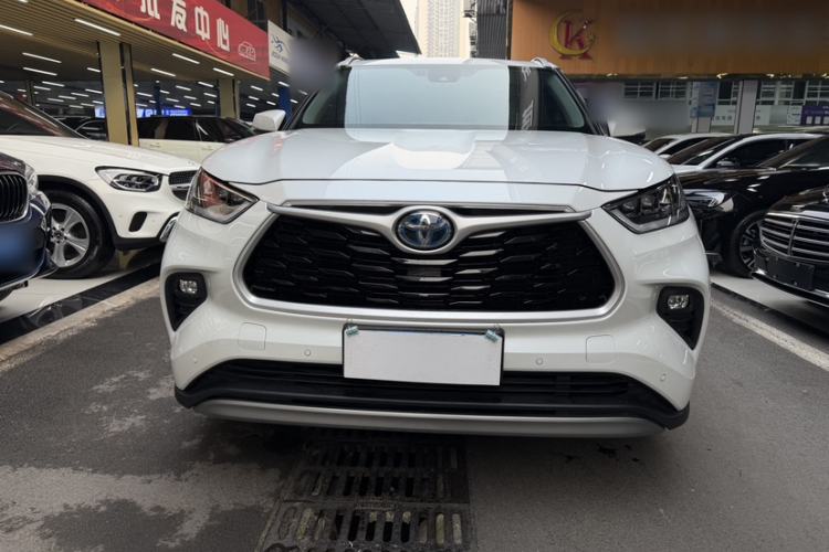 Used Toyota Highlander 2023 2.5L Smart Electric Hybrid Dual-Engine Four-Wheel Drive Prestige Version – 7 Seats
