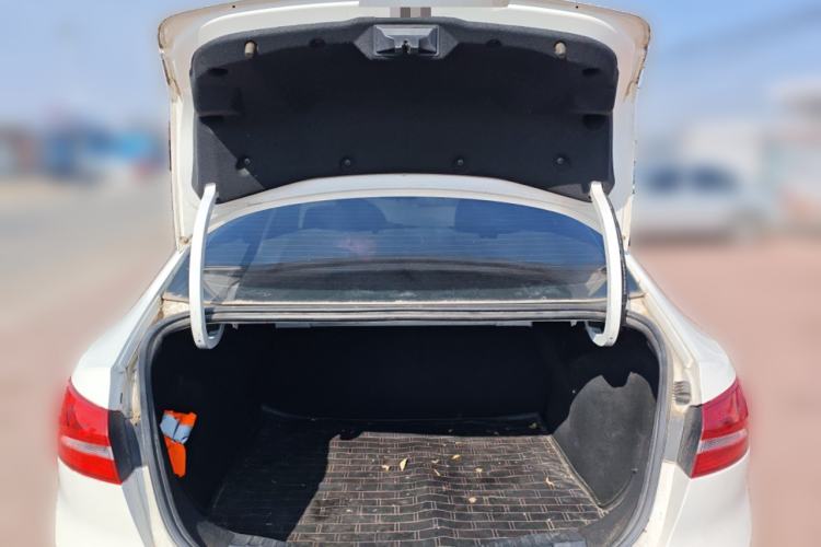 Used Ford Escort 2015 1.5L Manual Fashion Edition