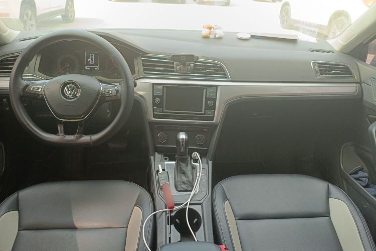 Used Volkswagen Lamando 2019 230TSI DSG Fashion Edition China V Standard
