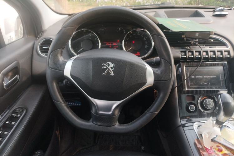 Used Peugeot 3008 2015 1.6THP Automatic Prestige Edition Steering Wheel