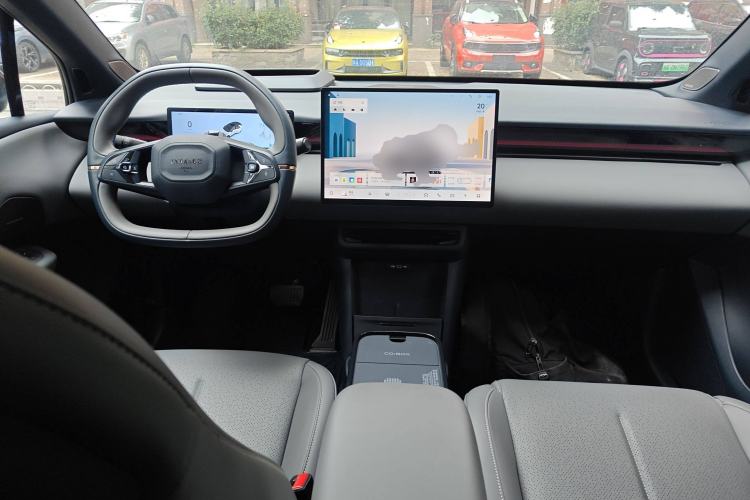 Used Lynk & Co Z20 2025 530 km Range Rear-Wheel Drive Max
