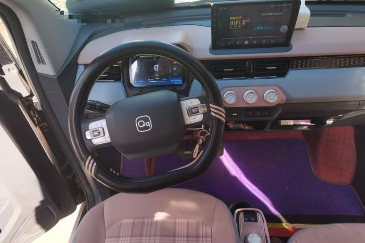 Used Chery QQ Ice Cream 2024 Edition Youth Version 205km Sundae Steering Wheel