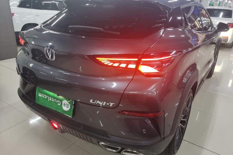 Used CHANGAN UNI-T 2022 1.5T Flagship Edition Rear Right 45 Deg