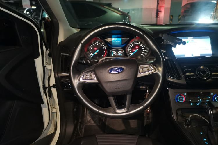 Used Ford Focus 2017 Sedan 1.6L Automatic Fashion Edition Smart Drive Version