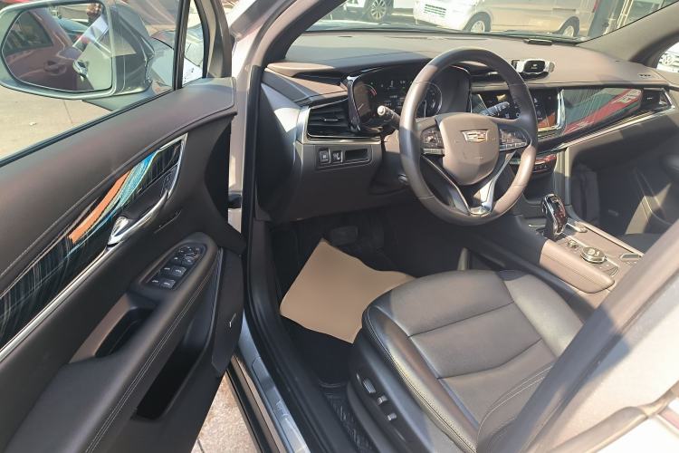 Used Cadillac XT6 2022 2.0T 7-Seater Two-Wheel Drive Luxury Version