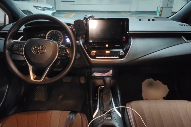 Used Toyota Levin 2022 Dual-Motor 1.8H E-CVT Leading Edition
