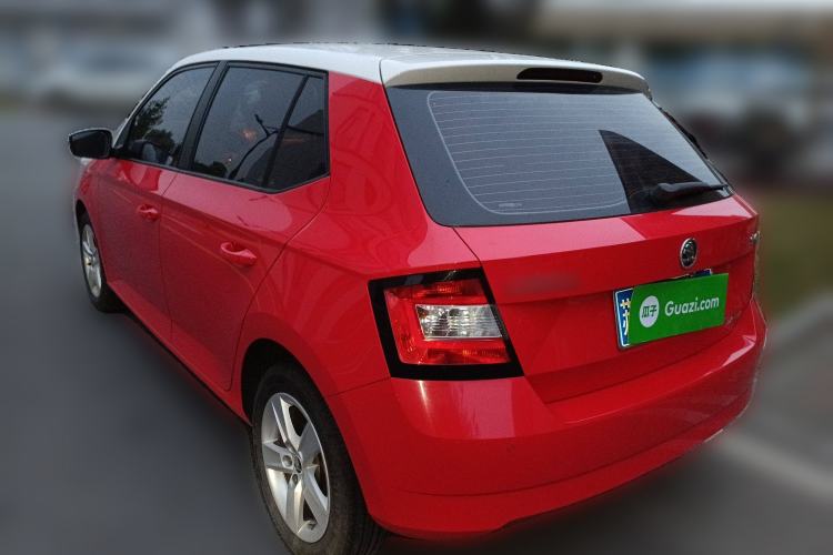 Used Skoda Fabia 2015 1.4L Automatic Chuanxing Edition
